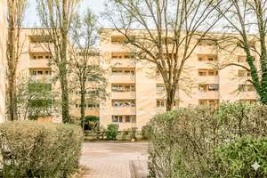 Sofort frei! 2-Zi-Wohnung plus "Homeoffice" Zimmer. Balkon mit toller Aussicht – Die vollständige Adresse der Immobilie erhältst du vom Anbieter., 81476 Forstenried, München – Vorschaubild 5
