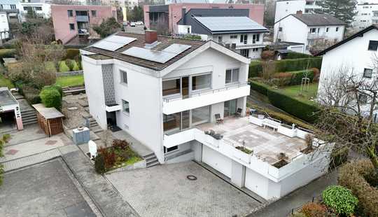 Bild von Freistehendes Mehrfamilienhaus mit großem Potenzial in Bestlage von Friedrichsdorf 