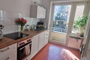 ++ Großzügige 2-Zimmer-Wohnung mit Balkon im beliebten Wiesbadener Westend! Keller! ++ – Blücherstr. 50, 65195 Westend / Bleichstraße, Wiesbaden – Vorschaubild 3