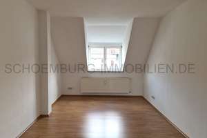 VIDEO - SOMMERMÄRCHEN in GOHLIS. tolle 2-Zimmer. DACHGESCHOSS. LAMINAT. sep. EINBAUKÜCHE. DUSCHBAD – Die vollständige Adresse der Immobilie erhältst du vom Anbieter., 4157 Gohlis-Mitte, Leipzig – Vorschaubild 4