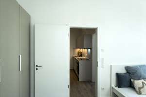 1 Zimmer in einer hochwertigen 3er-WG mit voll möblierten Zimmern – Fürther Str. 42 a, 90429 Himpfelshof, Nürnberg – Vorschaubild 4
