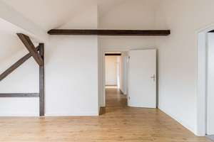 Charmante Dachgeschosswohnung im Altbau – 57 m² ideal für Singles oder Paare – Die vollständige Adresse der Immobilie erhältst du vom Anbieter., 4299 Stötteritz, Leipzig – Vorschaubild 2