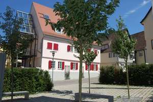 Schöne 2-Zi-Wohnung mit Balkon