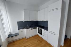 Moderne 3,5-Zimmer-Wohnung in Düsseldorf mit 2 Balkonen, Gäste-WC und begehbarem Ankleidezimmer – Karl-Rudolf-Straße 172, 40215 Friedrichstadt, Düsseldorf – Vorschaubild 4