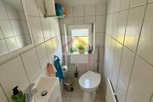 Durchrenoviertes, modernisiertes Einfamilienhaus mit großem Garten – Neumünster – Vorschaubild 12