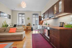 Stilvolle 2-Zimmer-Wohnung im Denkmalensemble nahe der Spree – Die vollständige Adresse der Immobilie erhältst du vom Anbieter., 10179 Mitte (Ortsteil), Berlin – Vorschaubild 1
