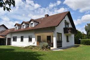 RG-Immobilien - Großes EFH oder ZFH in 85445 Schwaig mit großem Grundstück, Nähe Flughafen – Hochstr. 17, 85445 Oberding – Vorschaubild 2