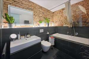Exklusive 2,5-Zimmer-Wohnung mit EBK & besonderem Loft-Charme in Heidelberger Altstadtlage – Die vollständige Adresse der Immobilie erhältst du vom Anbieter., 69117 Altstadt, Heidelberg – Vorschaubild 3