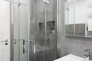 Frisch renovierte Erdgeschosswohnung in Köln! - Erstbezug! – Die vollständige Adresse der Immobilie erhältst du vom Anbieter., 50827 Bickendorf, Köln – Vorschaubild 2