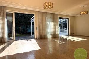 ** IHR Traum vom Eigenheim ** 7 Zimmer ** traumhafter Garten ** Schwimmteich ** Solar ** 3 Garagen * – Die vollständige Adresse der Immobilie erhältst du vom Anbieter., 90453 Krottenbach, Mühlhof, Nürnberg – Vorschaubild 10