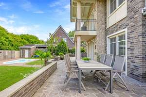 La Dolce Vita daheim! Junge Stadtvilla im mediterranen Stil mit Pool, PV-Anlage und Feldblick! – Die vollständige Adresse der Immobilie erhältst du vom Anbieter., 49716 Meppen – Vorschaubild 17