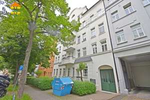 **Vermietete 5-Raum-Wohnung mit EBK und Balkon - perfekt zur Kapitalanlage!** – Humboldtstraße 11, 9130 Sonnenberg, Chemnitz – Vorschaubild 1