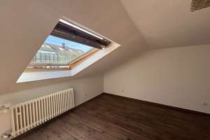 Gemütliche 2-Zimmer-Dachstudiowohnung! – Die vollständige Adresse der Immobilie erhältst du vom Anbieter., 63834 Sulzbach am Main – Vorschaubild 6