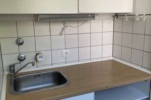 sonnige 1-Zimmer-Wohnung mit Balkon, ab 01.07.2026
PKW-TG-Stellplatz optional – Die vollständige Adresse der Immobilie erhältst du vom Anbieter., 80993 Alt-Moosach, München – Vorschaubild 9