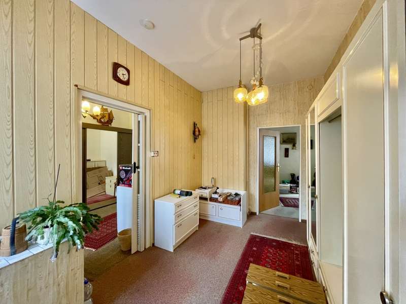 Historisches Zweifamilienhaus mit großem Hof in bester Lage von HH-Lohbrügge, Hamburg – Bild 3