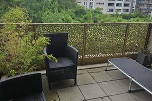 Moderne Wohnung mit zwei Zimmern,  Balkon und Einbauküche in Düsseldorf-Oberkassel – Ria-Thiele-Str. 54, 40549 Oberkassel, Düsseldorf – Vorschaubild 3