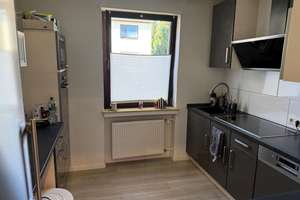 Großartiges Zweifamilienhaus mit schönem Garten, Balkon und Terrasse in Brake  – Die vollständige Adresse der Immobilie erhältst du vom Anbieter., 33729 Heepen, Bielefeld – Vorschaubild 11