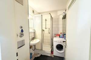 Hoch hinaus in Rhein-Nähe
vermietete 2-ZKB im 7. OG mit großem Balkon – 67061 Süd, Ludwigshafen am Rhein – Vorschaubild 8