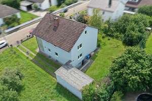Volltreffer! Hier stimmen alle Parameter - Zweifamilienhaus in Wittislingen! – Die vollständige Adresse der Immobilie erhältst du vom Anbieter., 89426 Wittislingen – Vorschaubild 2