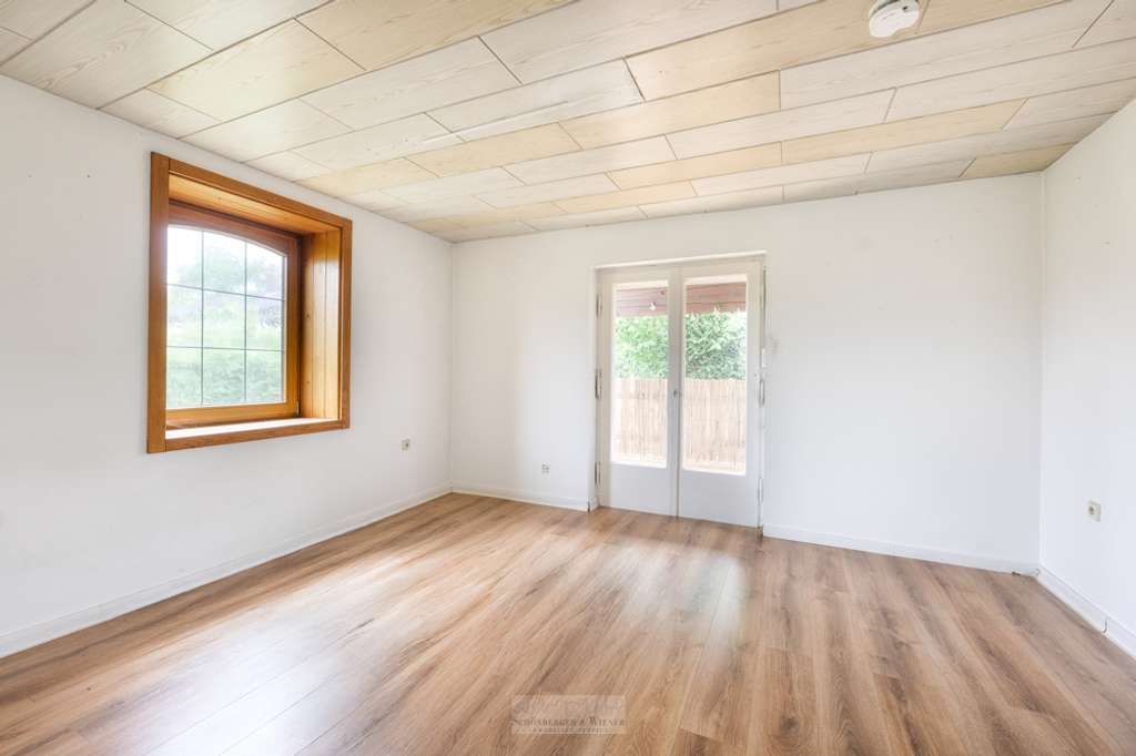 Immobilie in Zeitlarn - Einfamilienhaus, ruhig gelegen mit potential! - Bild 2