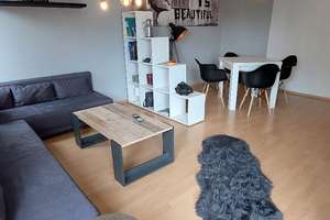 Stilvolle möblierte 2-Zimmer-Wohnung mit Balkon und Einbauküche in Frankfurt am Main – 60433 Eschersheim, Frankfurt am Main – Vorschaubild 3
