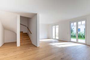 Keine Maklerprovision !!! Neubau-Wohntraum im alten Ortskern von Bad Homburg (Ober-Erlenbach) – Am Alten Rathaus 15 b, 61352 Bad Homburg vor der Höhe – Vorschaubild 5