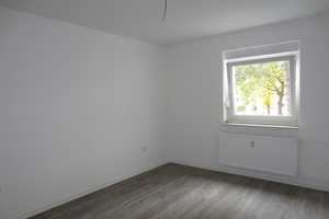 Familien(t)raum: geräumige 3,5-Zimmer-Wohnung mit Balkon! – Viefhaushof 44, 45309 Essen – Vorschaubild 3