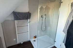 3-Zimmer-Dachgeschosswohnung mit Balkon in München-Moosach – Andernacher Straße 40, 80993 Alt-Moosach, München – Vorschaubild 11