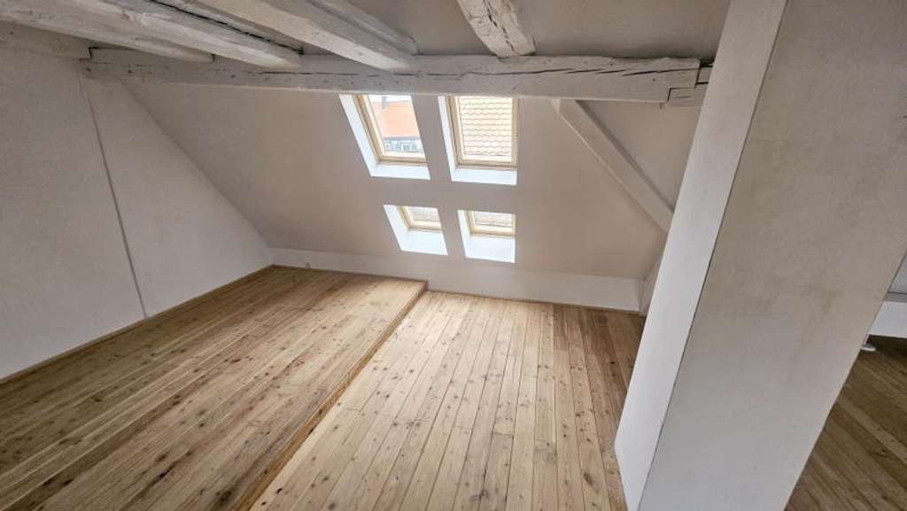 Immobilie in Neustadt an der Weinstraße - Idyllisches Wohnen in saniertem EFH (ohne PkW-Stellplatz und ohne Garten) in Neustadt-MUSSBACH - Bild 3