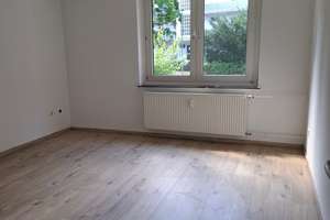 Helle 3-Zimmer-Wohnung mit Balkon in Düsseldorf – Von-Krüger-Straße 12, 40229 Eller, Düsseldorf – Vorschaubild 3