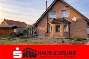 Licht, Raum und Lebensqualität
***4264 G
Einfamilienhaus in Versmold – Die vollständige Adresse der Immobilie erhältst du vom Anbieter., 33775 Versmold – Vorschaubild 1