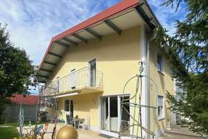 Wohnhaus mit Büro, Werk-/Lagerhalle und Baugrund mit Entwicklungspotenzial! – Die vollständige Adresse der Immobilie erhältst du vom Anbieter., 86485 Biberbach – Vorschaubild 2