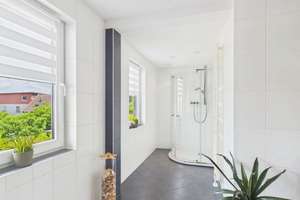 Kernsaniertes Fachwerkhaus mit Pool, großes Carport und traumhaftem Garten in Salzgitter-Lichtenberg – 38228 Lichtenberg, Salzgitter – Vorschaubild 19