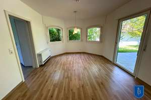 Ihr Rückzugsort im Grünen mit Kaminofen, Loggia und herrlicher Aussicht – Die vollständige Adresse der Immobilie erhältst du vom Anbieter., 72574 Bad Urach – Vorschaubild 7