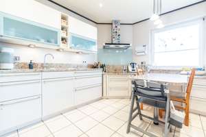 Doppelhaushälfte mit Garten und Garage – Die vollständige Adresse der Immobilie erhältst du vom Anbieter., 45768 Brassert, Marl – Vorschaubild 4