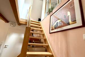 Kapitalanlage und City-Wohnung: Großzügige 4-Zimmer-Maisonette direkt am Rathaus von Augsburg!