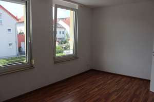 Gepflegtes 5,5-Zi. Reihenmittelhaus in Sindelfingen-Maichingen – Krotenäckerweg 27/2, 71609 Sindelfingen – Vorschaubild 9