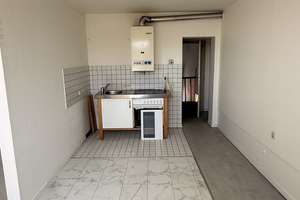 Helle 1-Zimmer Dachgeschosswohnung in Ratingen! – Homberger Str.  37, 40882 Ost, Ratingen – Vorschaubild 3