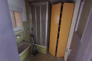 Hübsche Lage,Küchenveranda,Duschbad,EBK alt,Gartennutzung,Keller,Zuschuss neuer Boden möglich – Ypernstraße 5, 70374 Im Geiger, Stuttgart – Vorschaubild 8