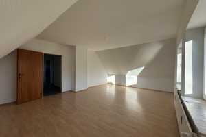 Exklusives Zweifamilienhaus (1 Einheit derzeit vermietet) in Quickborn – Pinneberg (Kreis) – Vorschaubild 14