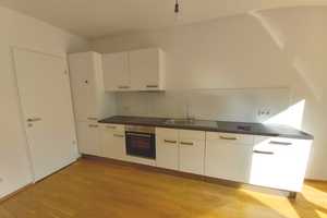 www.noltemeyer-hoefe.de • Top 4 - Zimmer Wohnung • Parkett • Einbauküche • Gäste-WC • Balkon – Noltemeyerhöfe 18, 38114 Braunschweig – Vorschaubild 3