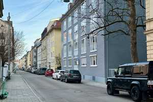 Komplett sanierte und möblierte  Wohnung in bester Lage zwischen englischem Garten und Universität – Kaulbachstrasse 40, 80539 München – Vorschaubild 12