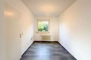Reihenendhaus in ruhiger Anliegerstraße mit Option auf Erweiterung in Bad Soden - Neuenhain – Die vollständige Adresse der Immobilie erhältst du vom Anbieter., 65812 Bad Soden am Taunus – Vorschaubild 6