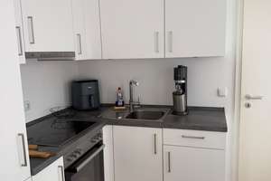 Kompaktes 1-Zimmer-Apartment in Köln – Dreikönigenstraße 16, 50678 Altstadt/Süd, Köln – Vorschaubild 4