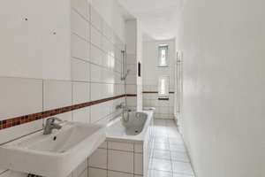 Dein Next-Level-Altbau: 3 Zimmer & Südbalkon im energetisch sanierten Gründerzeitklassiker. – Die vollständige Adresse der Immobilie erhältst du vom Anbieter., 10115 Mitte (Ortsteil), Berlin – Vorschaubild 3