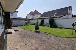Haus/Bungalow mit Garten, Wintergarten, Partyraum & Stellplatz in Bielefeld-Ummeln, nahe IKEA – 33649 Brackwede, Bielefeld – Vorschaubild 4