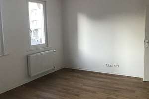 Ideal für 3er-WG - Vier-Zimmer-Wohnung in Stuttgart-Feuerbach – Die vollständige Adresse der Immobilie erhältst du vom Anbieter., 70469 Feuerbach-Mitte, Stuttgart – Vorschaubild 7