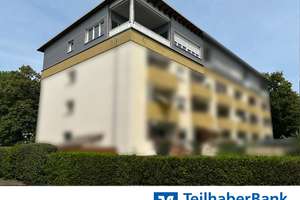 Schicke 3-Zimmer-Wohnung mit zwei überdachten KFZ-Stellplätzen