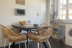 Sonnige Wohnung ideal für ein Paar – Die vollständige Adresse der Immobilie erhältst du vom Anbieter., 73230 Kirchheim unter Teck – Vorschaubild 2