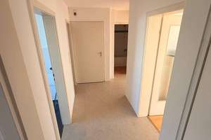Vielseitiges Mehrfamilienhaus in Top-Lage von Stuttgart-Büsnau! Sofort bezugsfrei & provisionsfrei! – Die vollständige Adresse der Immobilie erhältst du vom Anbieter., 70569 Büsnau, Stuttgart – Vorschaubild 14